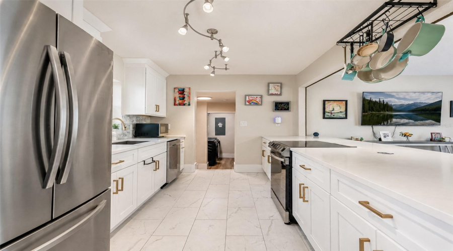 Orlando, Florida 32806, 3 Bedroom Bedrooms, ,2 Bathroombathrooms,Residential,For Sale,Jersey,0,Mfro6409218