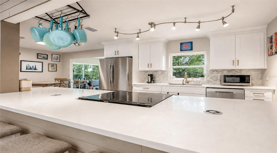 Orlando, Florida 32806, 3 Bedroom Bedrooms, ,2 Bathroombathrooms,Residential,For Sale,Jersey,0,Mfro6409218