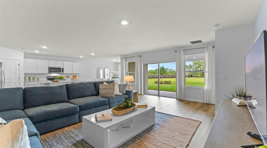 St Cloud, Florida 34773, 4 Bedroom Bedrooms, ,3 Bathroombathrooms,Residential,For Sale,Grey Moss,0,Mfro6396650