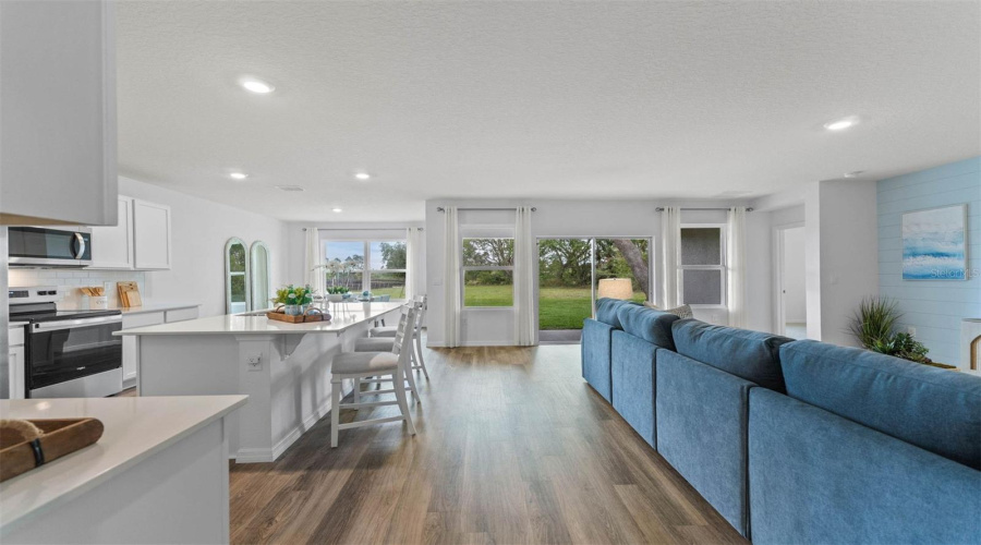 St Cloud, Florida 34773, 4 Bedroom Bedrooms, ,3 Bathroombathrooms,Residential,For Sale,Grey Moss,0,Mfro6396650
