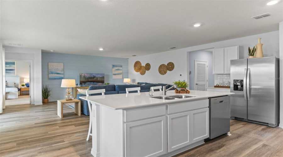 St Cloud, Florida 34773, 4 Bedroom Bedrooms, ,3 Bathroombathrooms,Residential,For Sale,Grey Moss,0,Mfro6396650