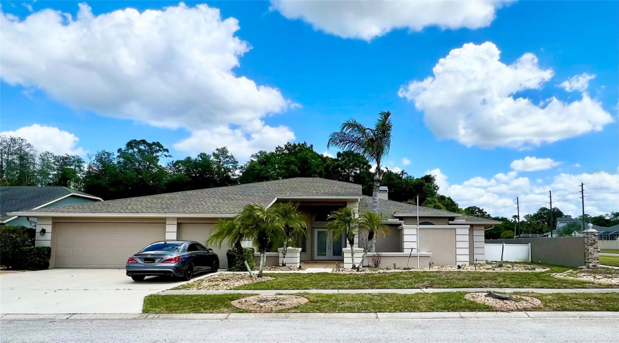 New Port Richey, Florida 34655, 3 Bedroom Bedrooms, ,2 Bathroombathrooms,Residential,For Sale,Redhawk,0,Mfrtb8493879