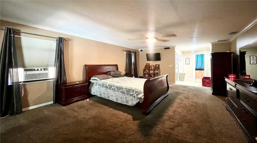 New Port Richey, Florida 34655, 3 Bedroom Bedrooms, ,2 Bathroombathrooms,Residential,For Sale,Redhawk,0,Mfrtb8493879