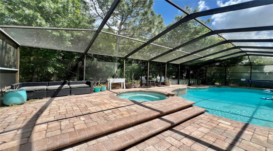 New Port Richey, Florida 34655, 3 Bedroom Bedrooms, ,2 Bathroombathrooms,Residential,For Sale,Redhawk,0,Mfrtb8493879