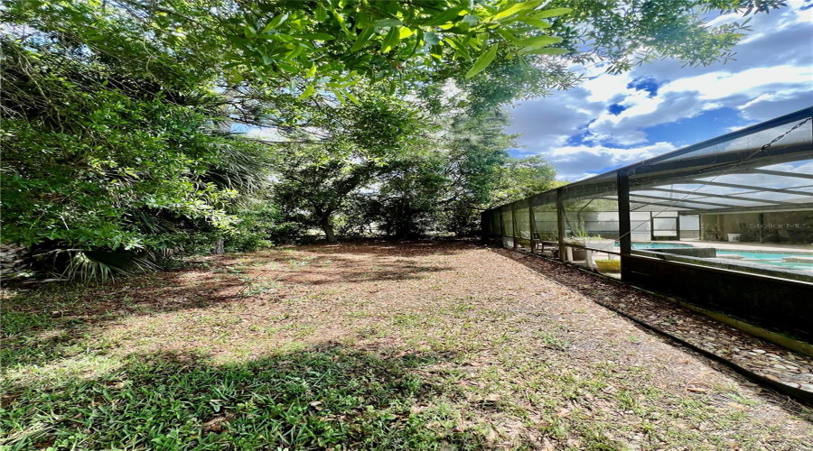 New Port Richey, Florida 34655, 3 Bedroom Bedrooms, ,2 Bathroombathrooms,Residential,For Sale,Redhawk,0,Mfrtb8493879