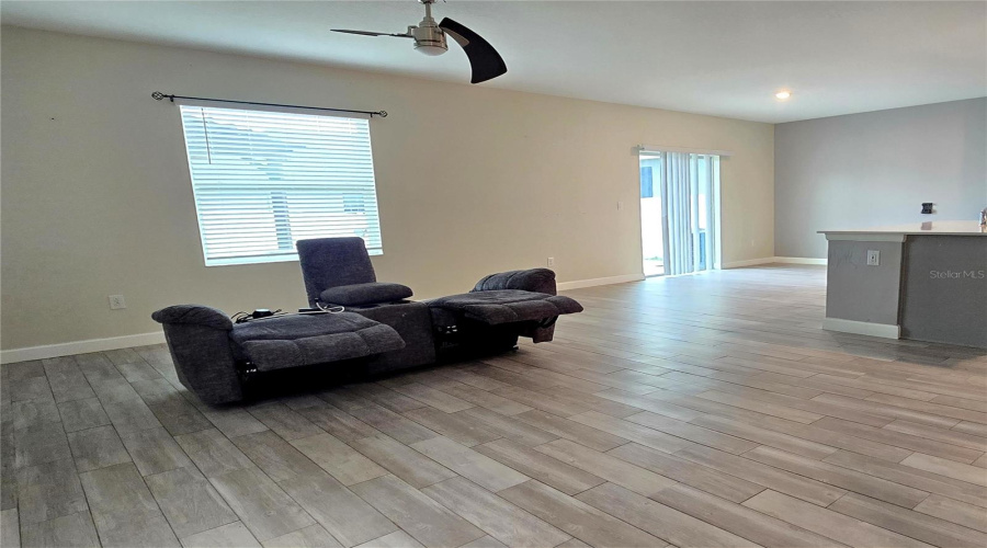 Haines City, Florida 33844, 4 Bedroom Bedrooms, ,2 Bathroombathrooms,Residential,For Sale,Woodlark,0,Mfro6428692