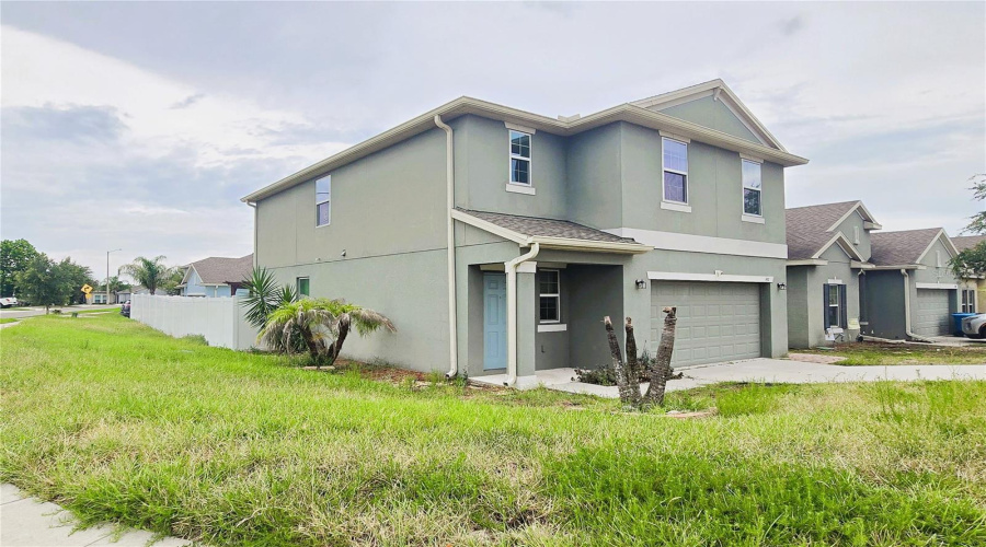 Haines City, Florida 33844, 4 Bedroom Bedrooms, ,2 Bathroombathrooms,Residential,For Sale,Woodlark,0,Mfro6428692