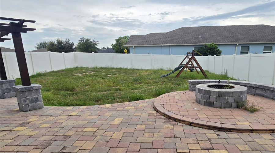 Haines City, Florida 33844, 4 Bedroom Bedrooms, ,2 Bathroombathrooms,Residential,For Sale,Woodlark,0,Mfro6428692
