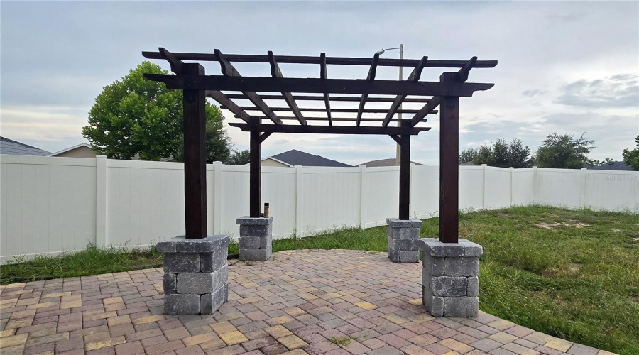 Haines City, Florida 33844, 4 Bedroom Bedrooms, ,2 Bathroombathrooms,Residential,For Sale,Woodlark,0,Mfro6428692