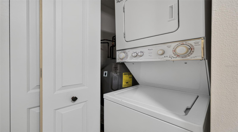 St Petersburg, Florida 33715, 2 Bedroom Bedrooms, ,2 Bathroombathrooms,Residential,For Sale,Bahia Del Mar,0,Mfrtb8516468