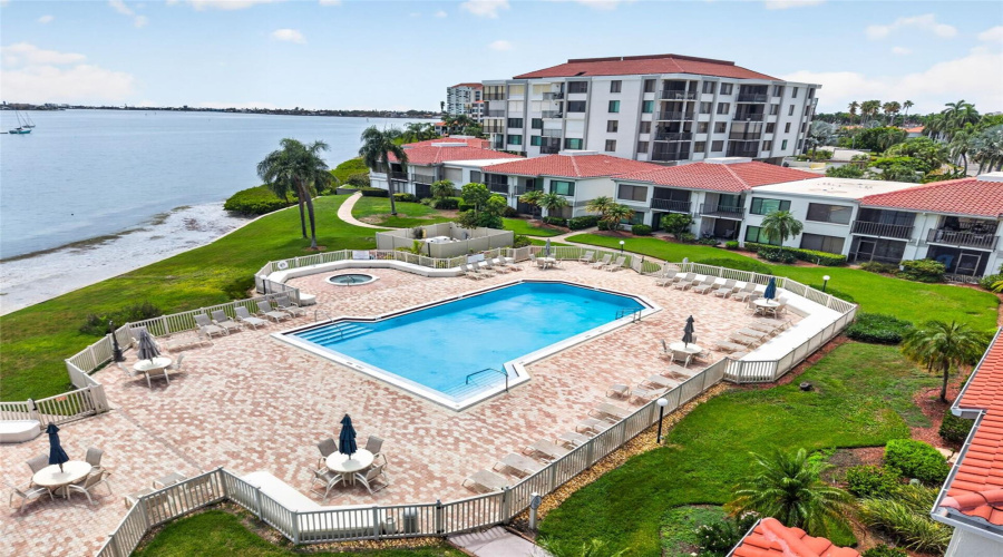 St Petersburg, Florida 33715, 2 Bedroom Bedrooms, ,2 Bathroombathrooms,Residential,For Sale,Bahia Del Mar,0,Mfrtb8516468