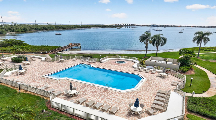 St Petersburg, Florida 33715, 2 Bedroom Bedrooms, ,2 Bathroombathrooms,Residential,For Sale,Bahia Del Mar,0,Mfrtb8516468