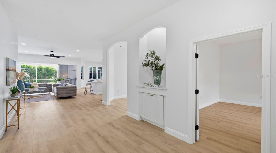 Sarasota, Florida 34243, 4 Bedroom Bedrooms, ,2 Bathroombathrooms,Residential,For Sale,Chaparral,0,Mfra4702439