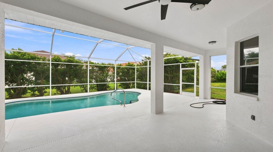 Sarasota, Florida 34243, 4 Bedroom Bedrooms, ,2 Bathroombathrooms,Residential,For Sale,Chaparral,0,Mfra4702439