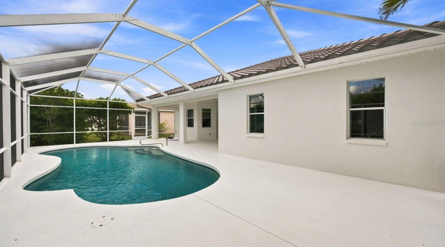 Sarasota, Florida 34243, 4 Bedroom Bedrooms, ,2 Bathroombathrooms,Residential,For Sale,Chaparral,0,Mfra4702439