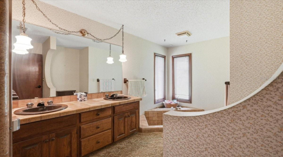 7026 Willow Run Loop