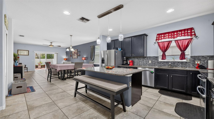 Orlando, Florida 32824, 3 Bedroom Bedrooms, ,2 Bathroombathrooms,Residential,For Sale,Old Plantation,0,Mfro6427236