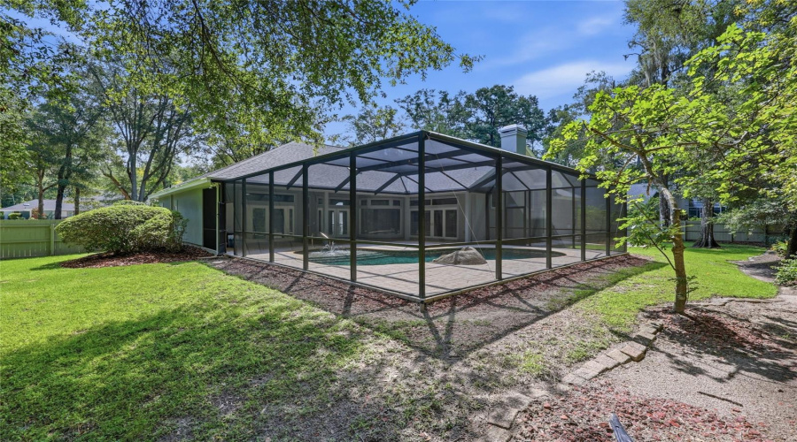 Gainesville, Florida 32608, 4 Bedroom Bedrooms, ,3 Bathroombathrooms,Residential,For Sale,91St,0,Mfrgc543028