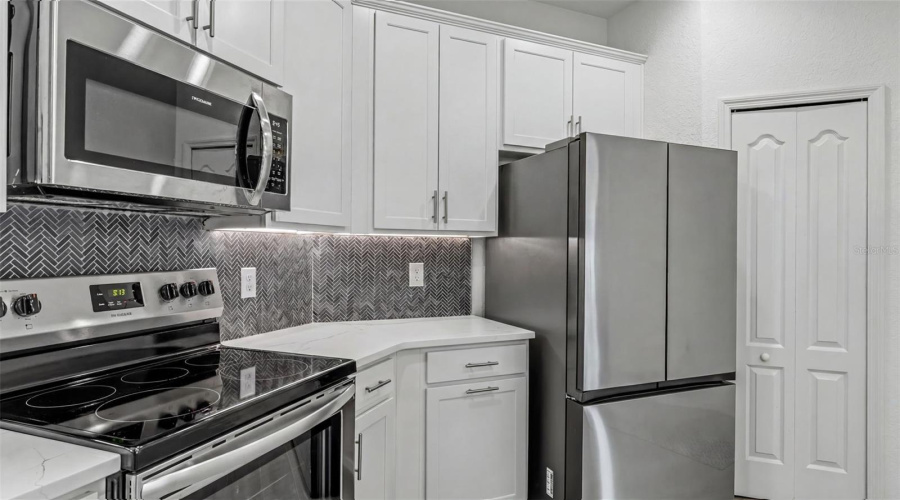 Lakeland, Florida 33813, 3 Bedroom Bedrooms, ,2 Bathroombathrooms,Residential,For Sale,Pintail,0,Mfrl4962896