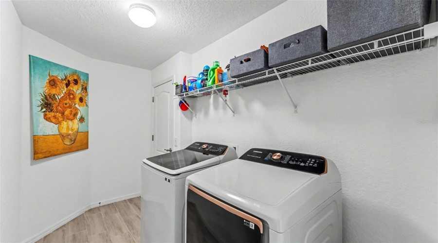 Lakeland, Florida 33813, 3 Bedroom Bedrooms, ,2 Bathroombathrooms,Residential,For Sale,Pintail,0,Mfrl4962896
