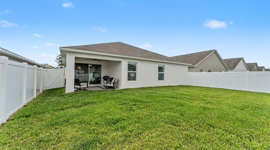 Lakeland, Florida 33813, 3 Bedroom Bedrooms, ,2 Bathroombathrooms,Residential,For Sale,Pintail,0,Mfrl4962896
