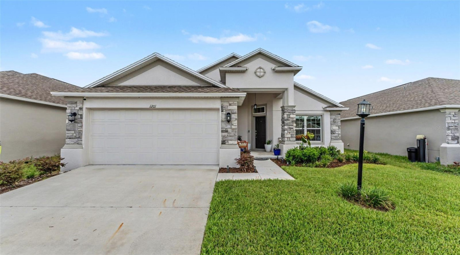 Lakeland, Florida 33813, 3 Bedroom Bedrooms, ,2 Bathroombathrooms,Residential,For Sale,Pintail,0,Mfrl4962896