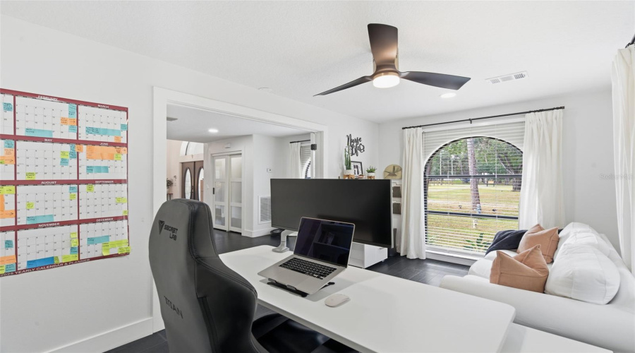 Office/Den/Loft