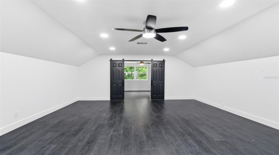 Apartment Living Room/ Dinning Combo