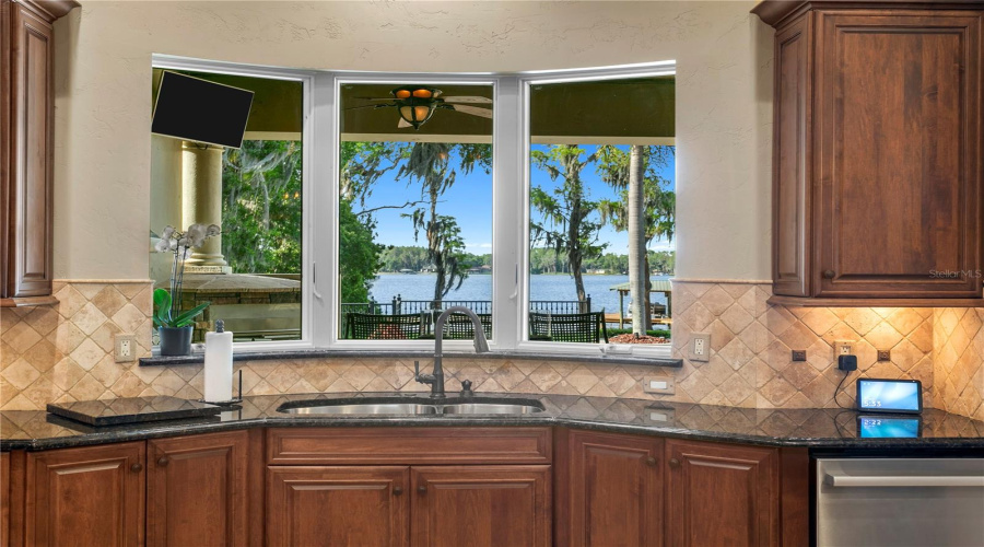 Odessa, Florida 33556, 8 Bedroom Bedrooms, ,8 Bathroombathrooms,Residential,For Sale,Post,0,Mfrtb8500578