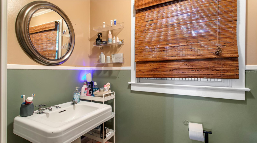Odessa, Florida 33556, 8 Bedroom Bedrooms, ,8 Bathroombathrooms,Residential,For Sale,Post,0,Mfrtb8500578