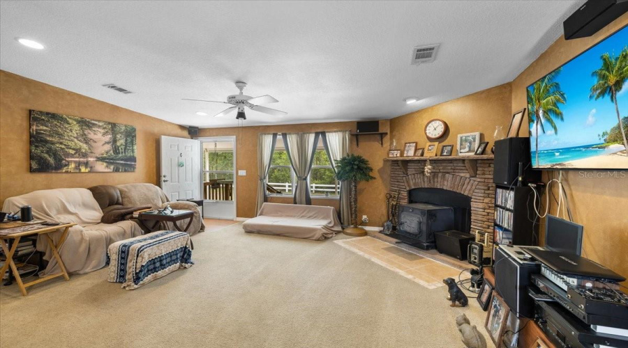 Spring Hill, Florida 34610, 3 Bedroom Bedrooms, ,2 Bathroombathrooms,Residential,For Sale,Peace,0,Mfrtb8522005