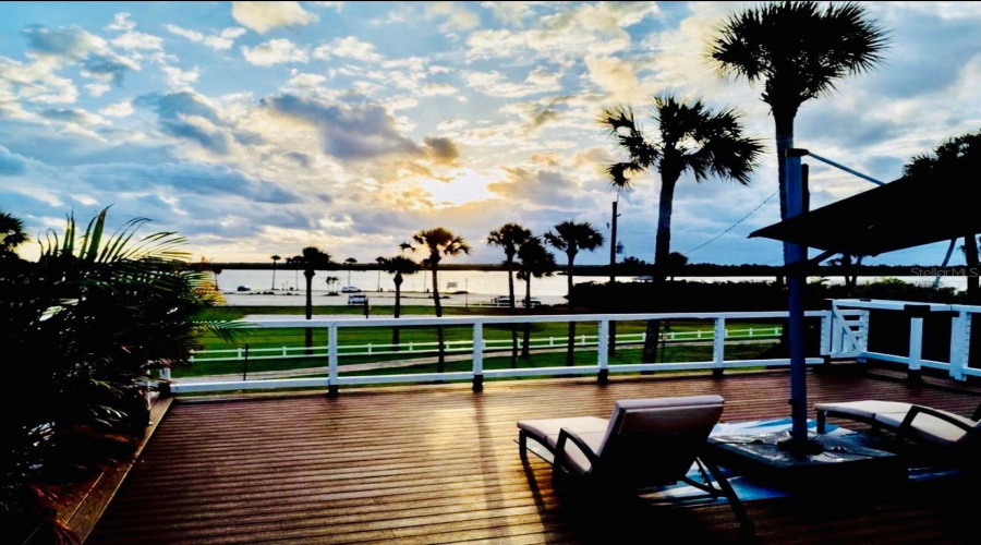 Edgewater, Florida 32132, 3 Bedroom Bedrooms, ,3 Bathroombathrooms,Residential,For Sale,Riverside,0,Mfro6403602