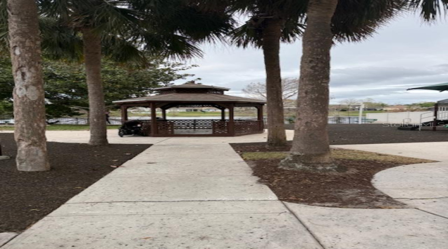 Lake Mary, Florida 32746, 4 Bedroom Bedrooms, ,3 Bathroombathrooms,Residential,For Sale,Pickfair,0,Mfro6389470