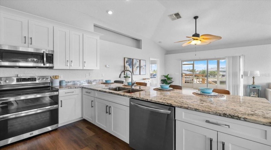 Hernando Beach, Florida 34607, 3 Bedroom Bedrooms, ,3 Bathroombathrooms,Residential,For Sale,4Th Isle,0,Mfrtb8525774