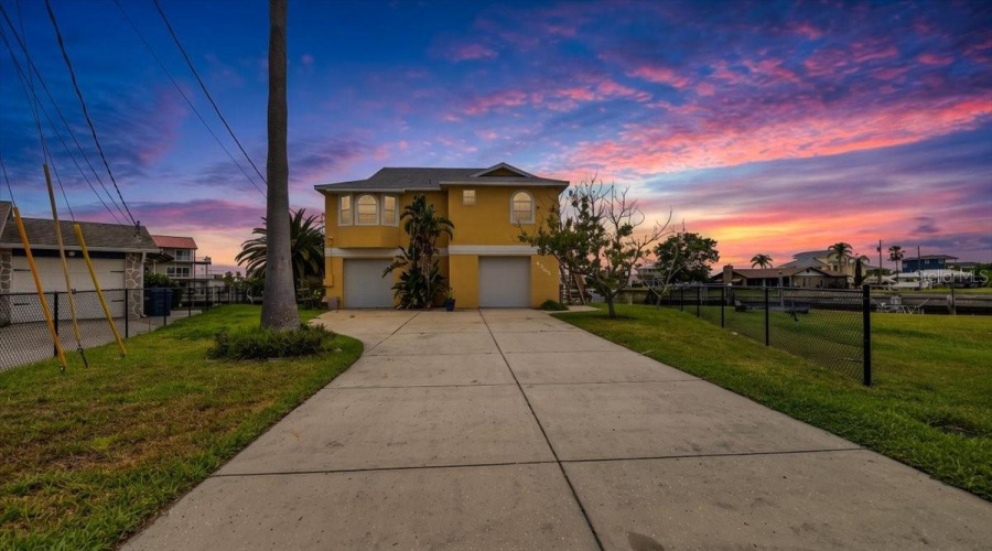 Hernando Beach, Florida 34607, 3 Bedroom Bedrooms, ,3 Bathroombathrooms,Residential,For Sale,4Th Isle,0,Mfrtb8525774