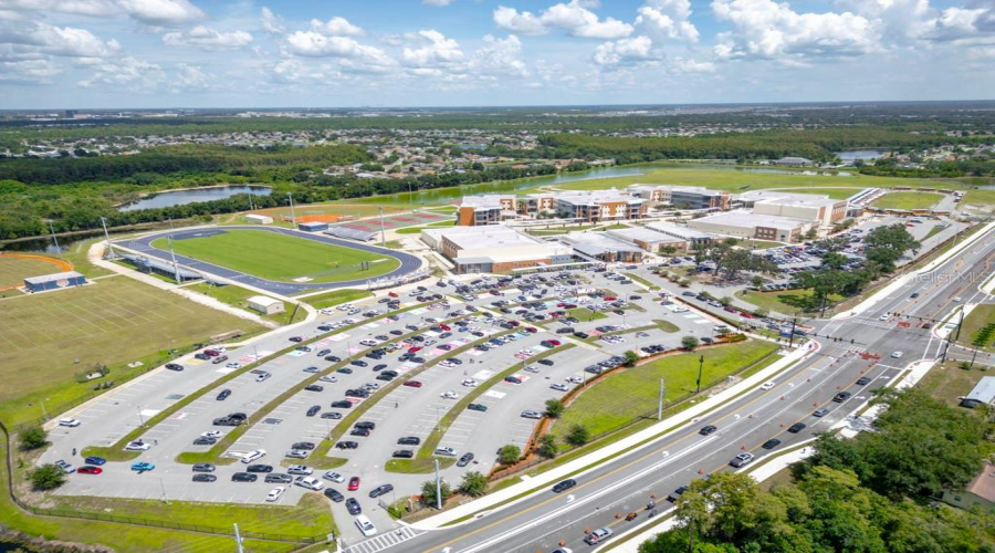 Kissimmee, Florida 34744, 4 Bedroom Bedrooms, ,2 Bathroombathrooms,Residential,For Sale,Vista Verde,0,Mfrs5156347