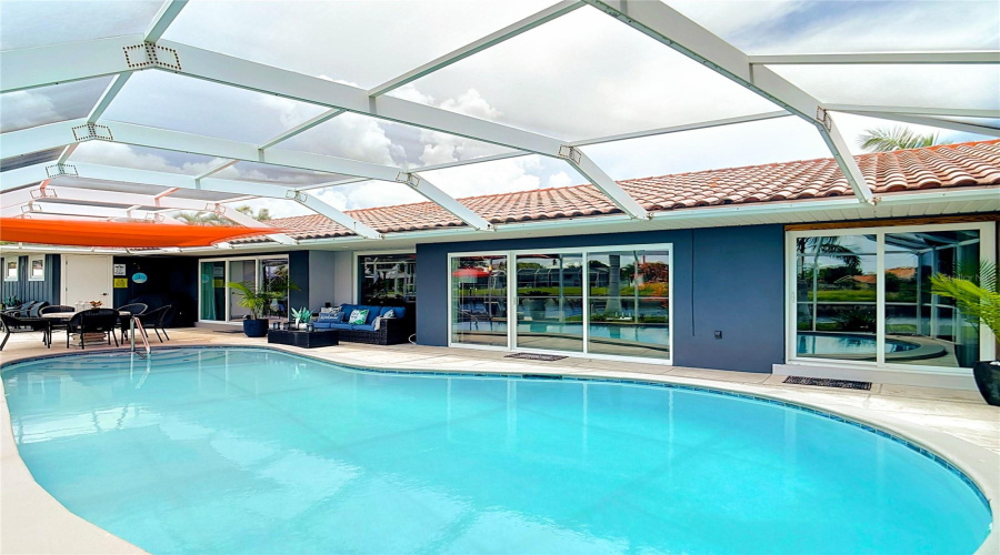 Port Charlotte, Florida 33952, 4 Bedroom Bedrooms, ,3 Bathroombathrooms,Residential,For Sale,Crews,0,Mfrd6148464