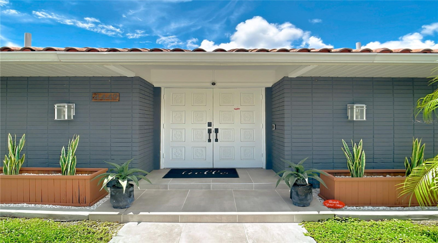 Port Charlotte, Florida 33952, 4 Bedroom Bedrooms, ,3 Bathroombathrooms,Residential,For Sale,Crews,0,Mfrd6148464