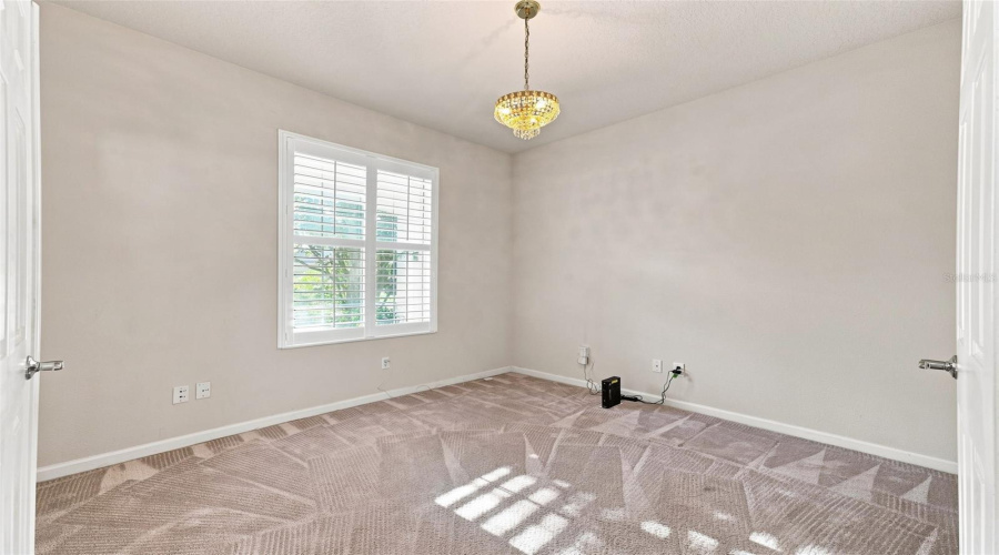 Brooksville, Florida 34604, 4 Bedroom Bedrooms, ,3 Bathroombathrooms,Residential,For Sale,Wake Robin,0,Mfrtb8538773