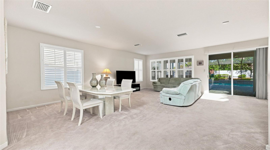 Brooksville, Florida 34604, 4 Bedroom Bedrooms, ,3 Bathroombathrooms,Residential,For Sale,Wake Robin,0,Mfrtb8538773