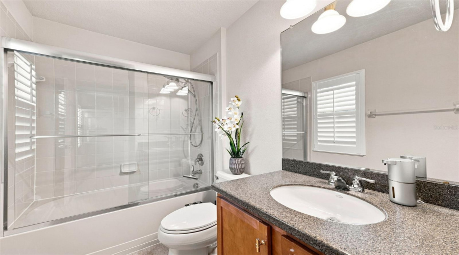 Brooksville, Florida 34604, 4 Bedroom Bedrooms, ,3 Bathroombathrooms,Residential,For Sale,Wake Robin,0,Mfrtb8538773