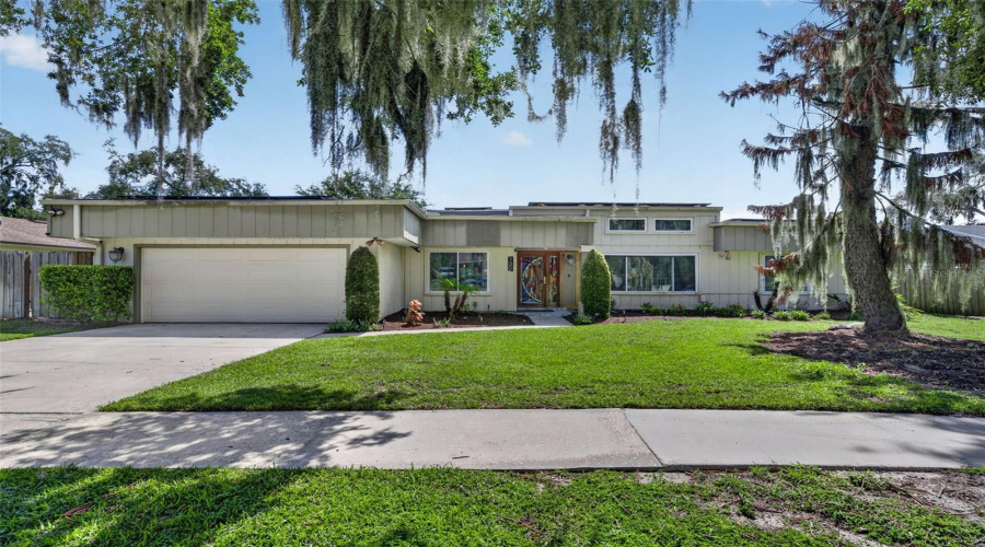 Longwood, Florida 32750, 4 Bedroom Bedrooms, ,3 Bathroombathrooms,Residential,For Sale,Slade,0,Mfro6434529