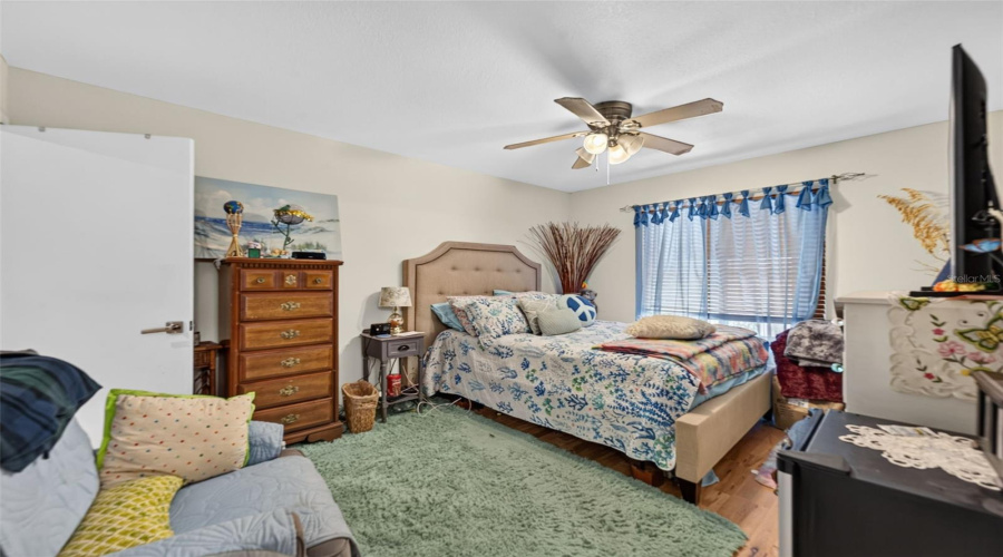 Longwood, Florida 32750, 4 Bedroom Bedrooms, ,3 Bathroombathrooms,Residential,For Sale,Slade,0,Mfro6434529