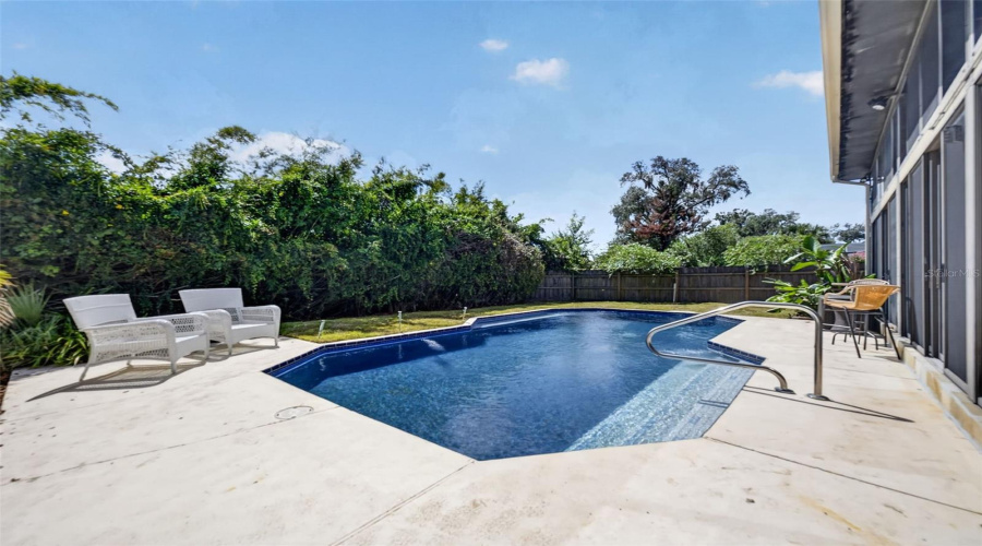 Longwood, Florida 32750, 4 Bedroom Bedrooms, ,3 Bathroombathrooms,Residential,For Sale,Slade,0,Mfro6434529