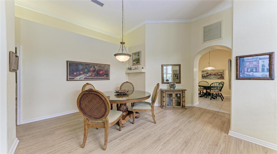 Sarasota, Florida 34238, 2 Bedroom Bedrooms, ,2 Bathroombathrooms,Residential,For Sale,Alamanda,0,Mfra4695839