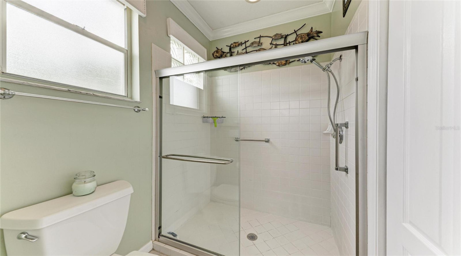 Sarasota, Florida 34238, 2 Bedroom Bedrooms, ,2 Bathroombathrooms,Residential,For Sale,Alamanda,0,Mfra4695839