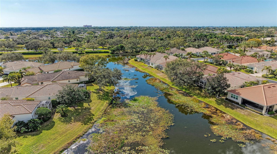 Sarasota, Florida 34238, 2 Bedroom Bedrooms, ,2 Bathroombathrooms,Residential,For Sale,Alamanda,0,Mfra4695839