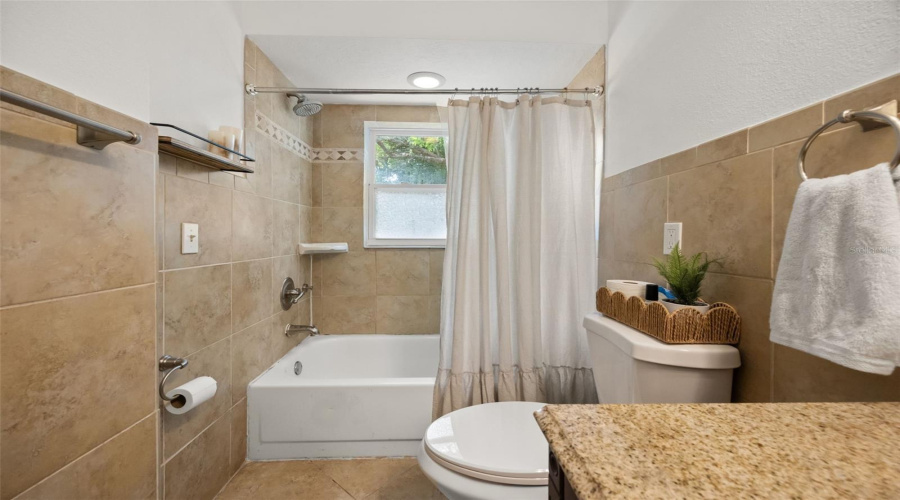 Winter Park, Florida 32789, 3 Bedroom Bedrooms, ,2 Bathroombathrooms,Residential,For Sale,Albert Lee,0,Mfro6435973