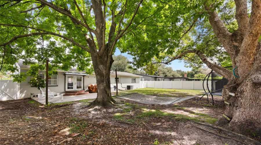 Winter Park, Florida 32789, 3 Bedroom Bedrooms, ,2 Bathroombathrooms,Residential,For Sale,Albert Lee,0,Mfro6435973