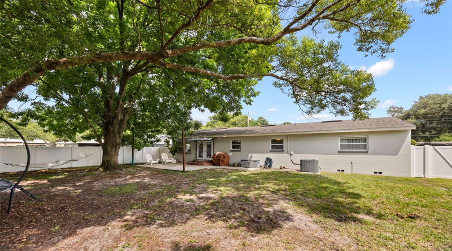 Winter Park, Florida 32789, 3 Bedroom Bedrooms, ,2 Bathroombathrooms,Residential,For Sale,Albert Lee,0,Mfro6435973